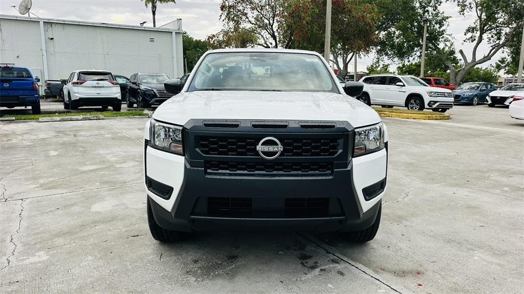 new 2025 Nissan Frontier car