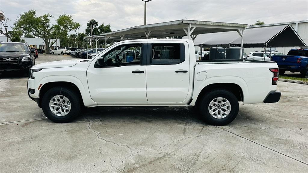 new 2025 Nissan Frontier car