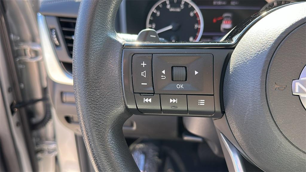 used 2023 Nissan Rogue car, priced at $22,662