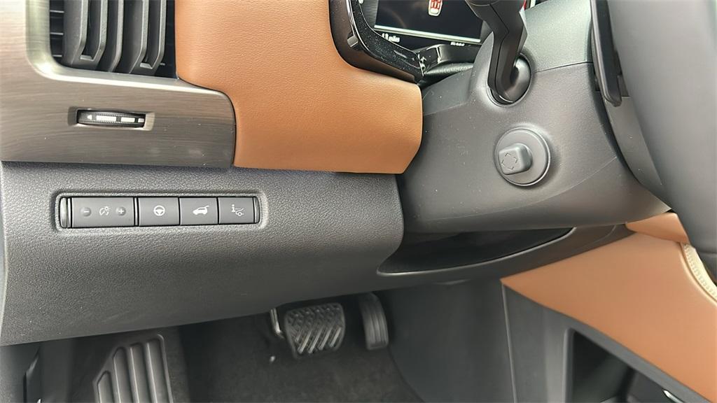 new 2025 Nissan Pathfinder car, priced at $49,896