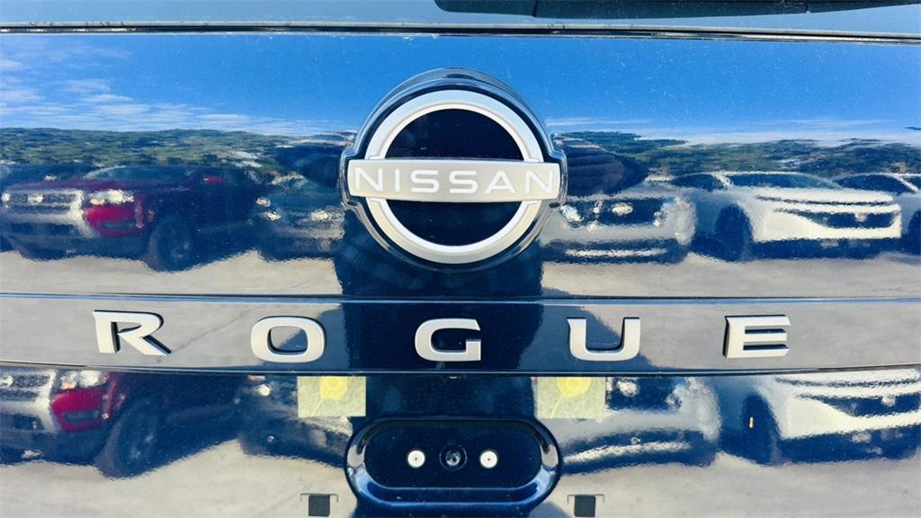 new 2025 Nissan Rogue car, priced at $41,217