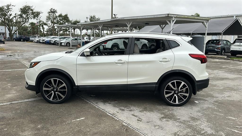 used 2018 Nissan Rogue Sport car, priced at $13,000