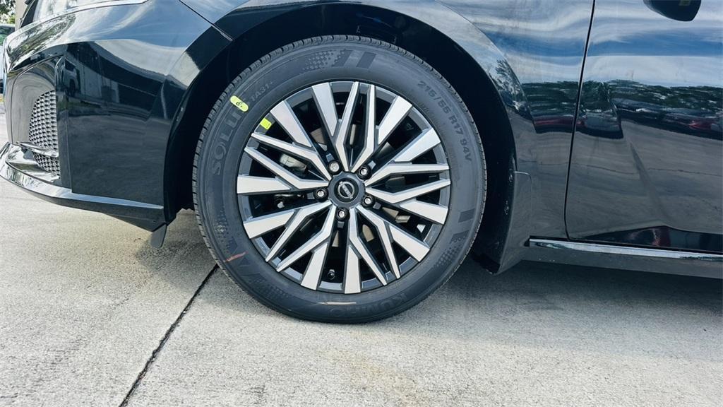 new 2025 Nissan Altima car, priced at $29,960