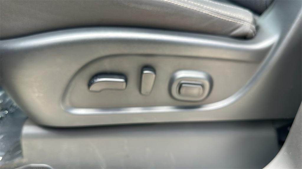 used 2024 Nissan Titan car, priced at $40,000