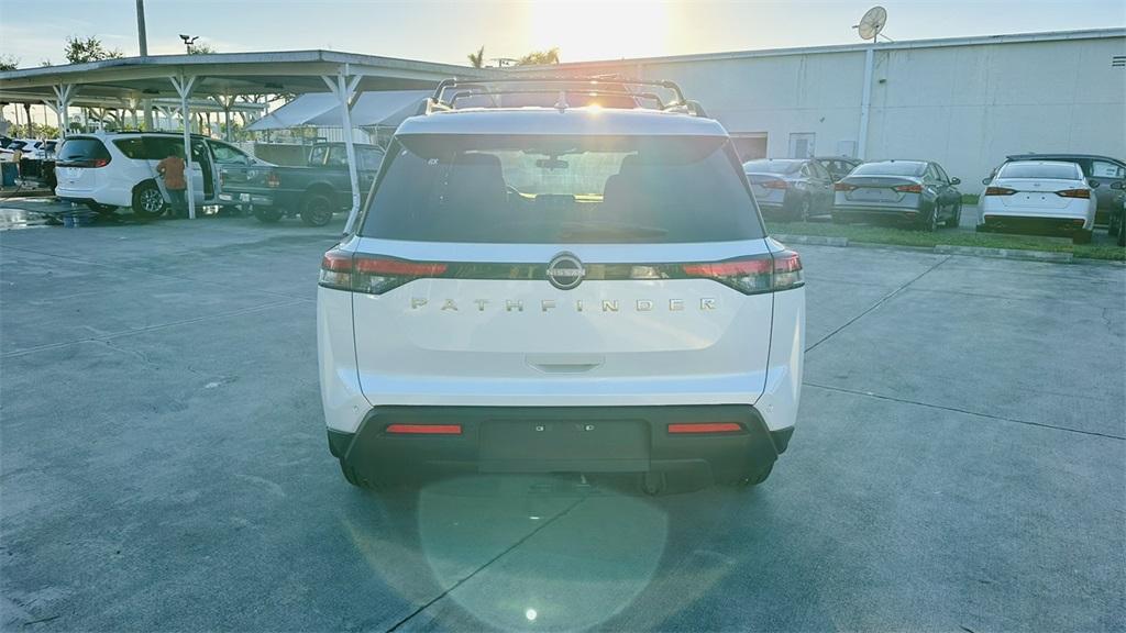 new 2025 Nissan Pathfinder car, priced at $39,970