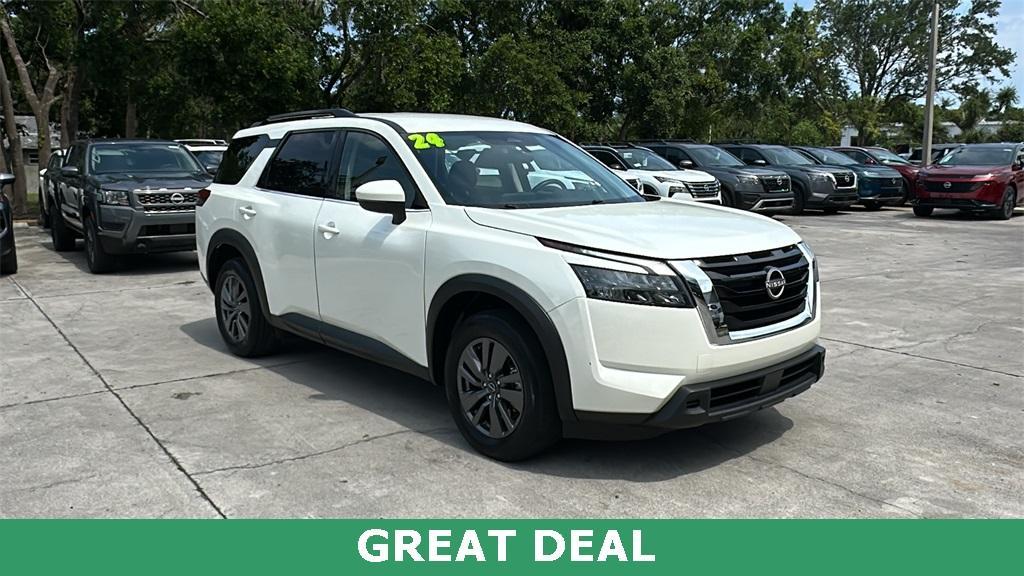 used 2024 Nissan Pathfinder car, priced at $29,500