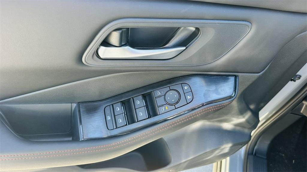 new 2025 Nissan Rogue car, priced at $36,129