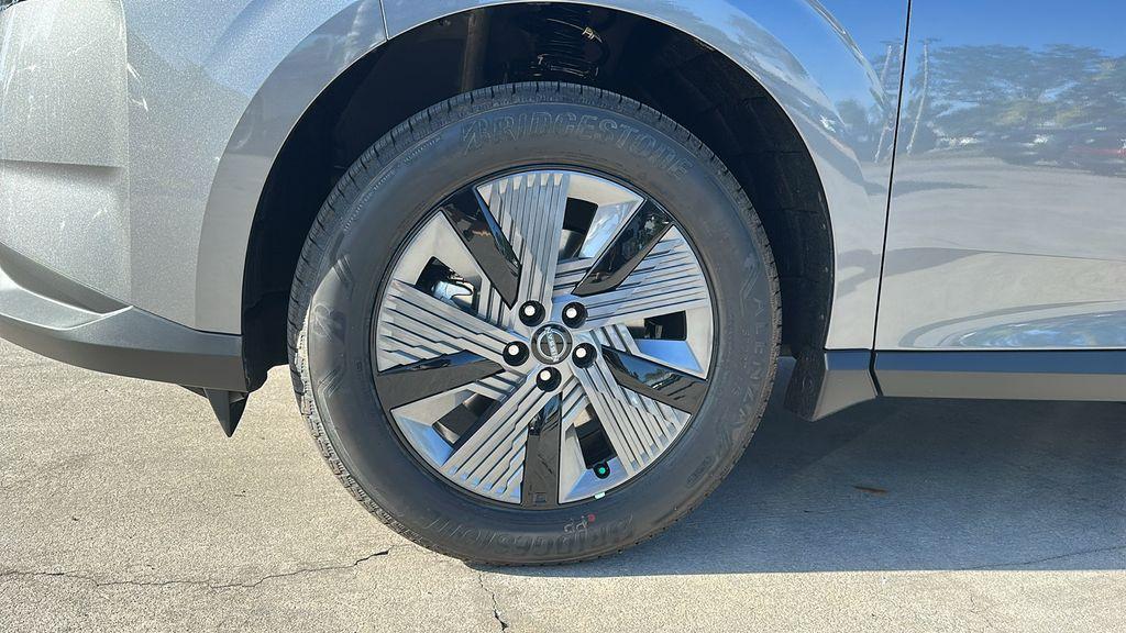 new 2025 Nissan Murano car, priced at $40,803