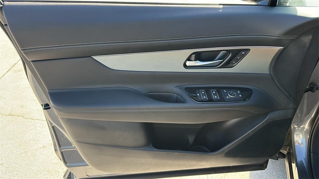new 2025 Nissan Murano car, priced at $47,003