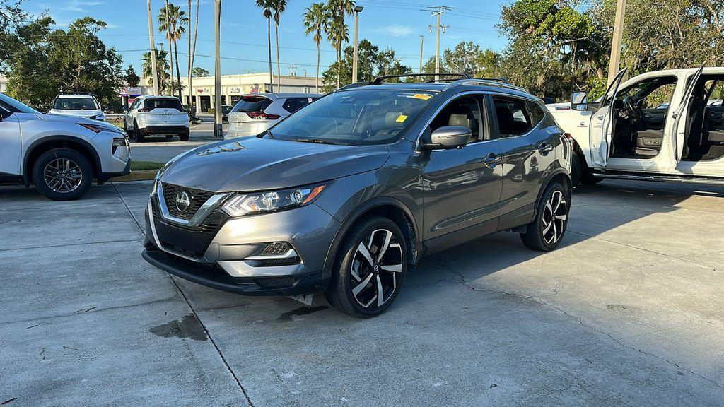 used 2020 Nissan Rogue Sport car, priced at $17,500