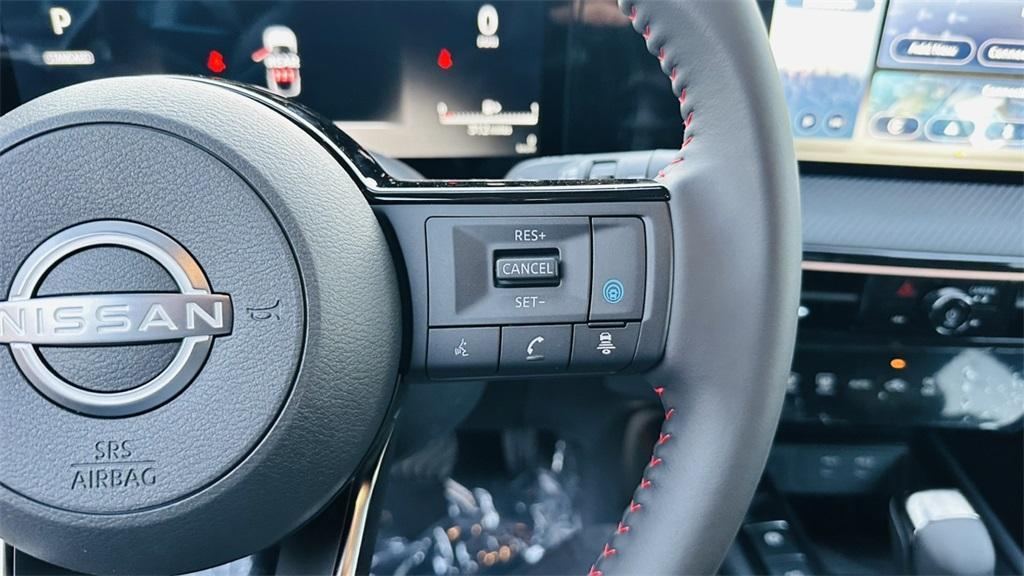 new 2025 Nissan Kicks car, priced at $27,546