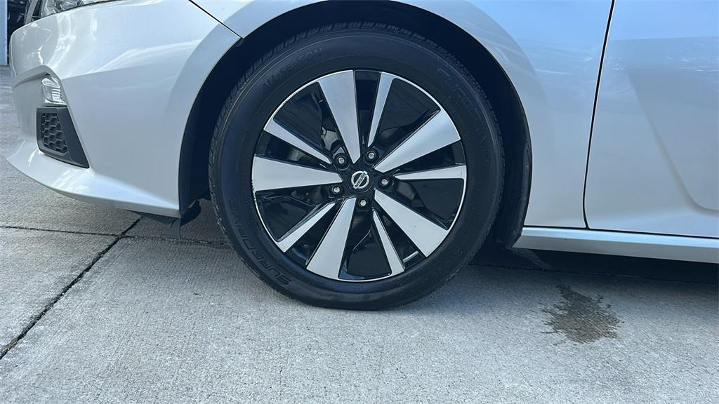 used 2022 Nissan Altima car, priced at $16,626