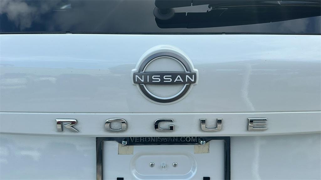 used 2023 Nissan Rogue car, priced at $21,988