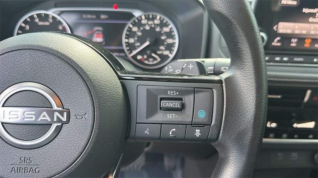 used 2023 Nissan Rogue car, priced at $21,988