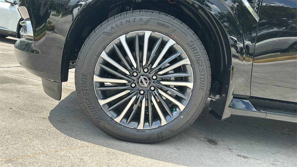 new 2025 Nissan Armada car, priced at $78,576