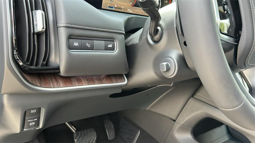 new 2025 Nissan Armada car, priced at $78,576
