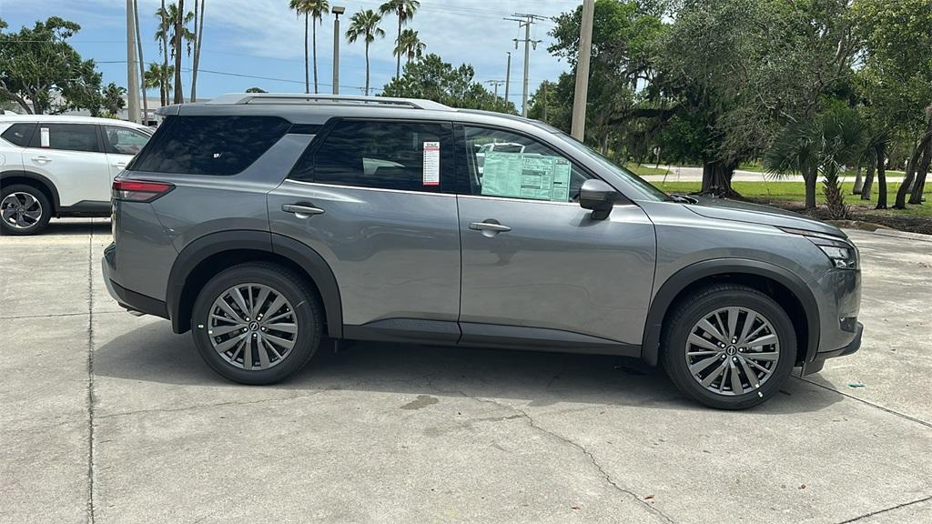 new 2025 Nissan Pathfinder car, priced at $44,856