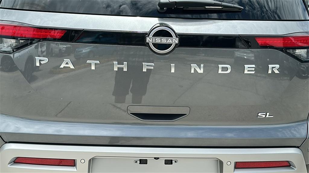 new 2025 Nissan Pathfinder car, priced at $44,856