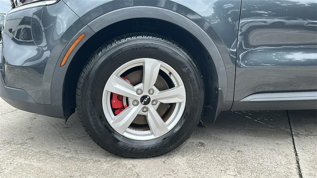 used 2022 Kia Sorento car, priced at $20,000