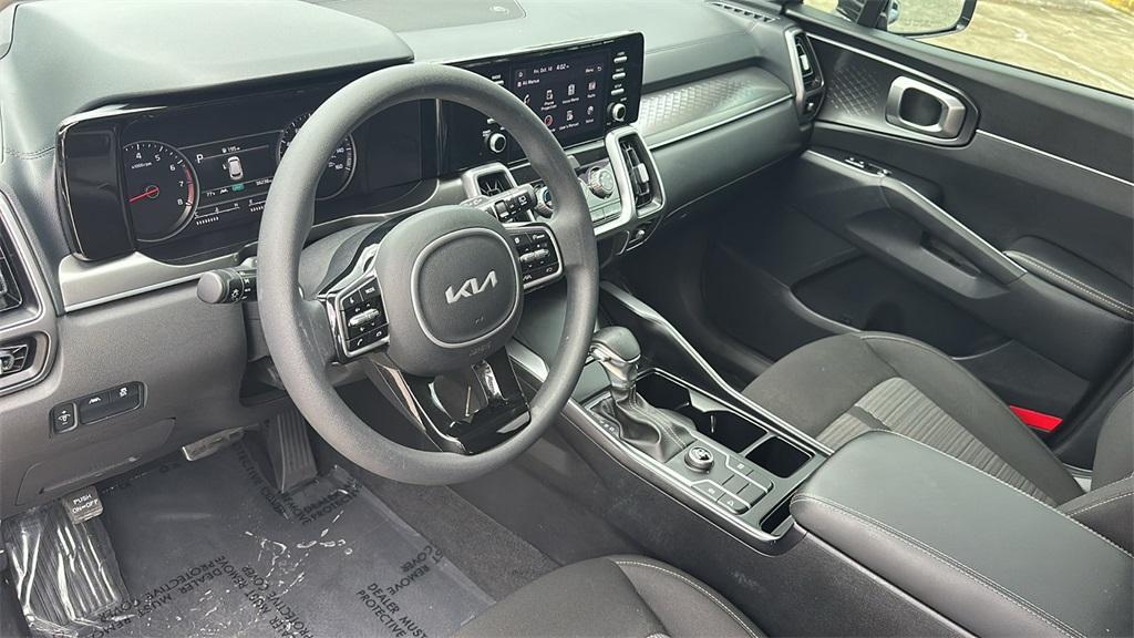 used 2022 Kia Sorento car, priced at $20,000