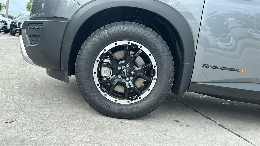 new 2025 Nissan Pathfinder car, priced at $44,073