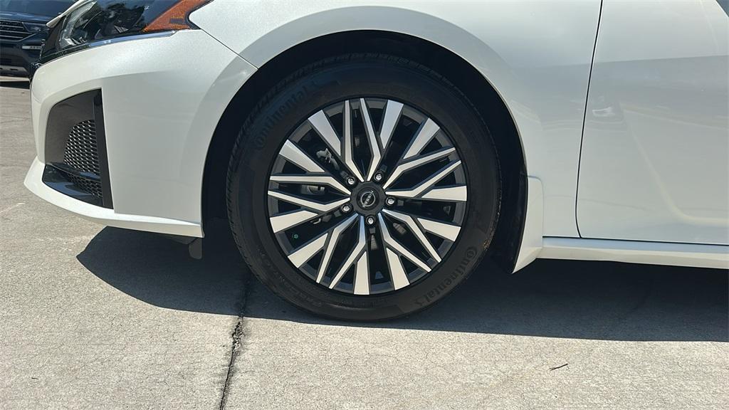 used 2024 Nissan Altima car, priced at $18,990