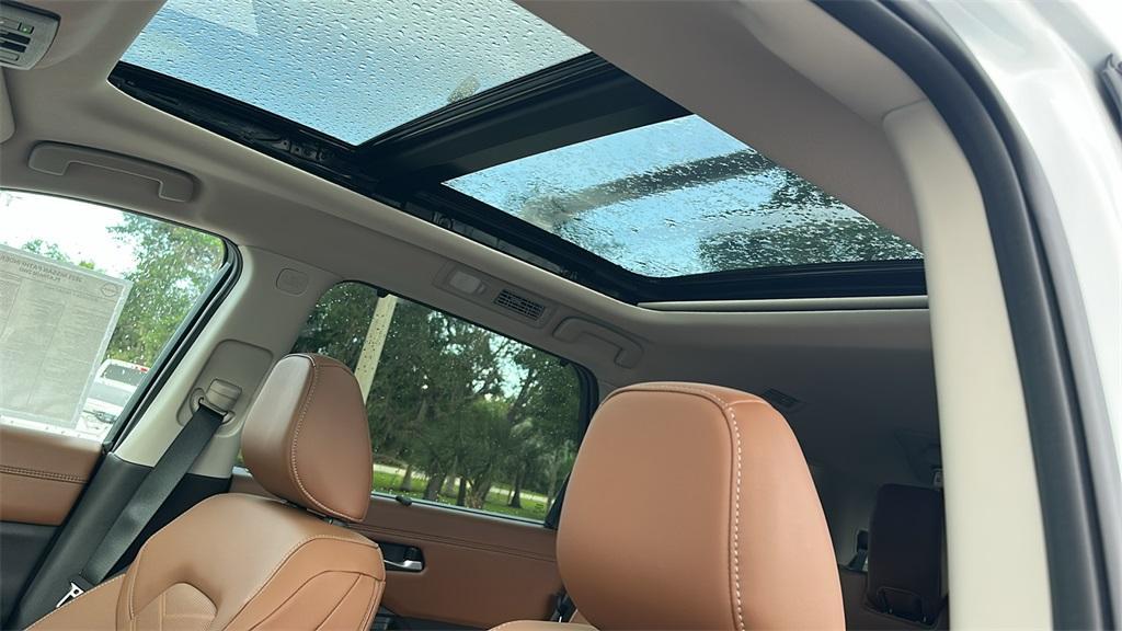 new 2025 Nissan Pathfinder car, priced at $49,619