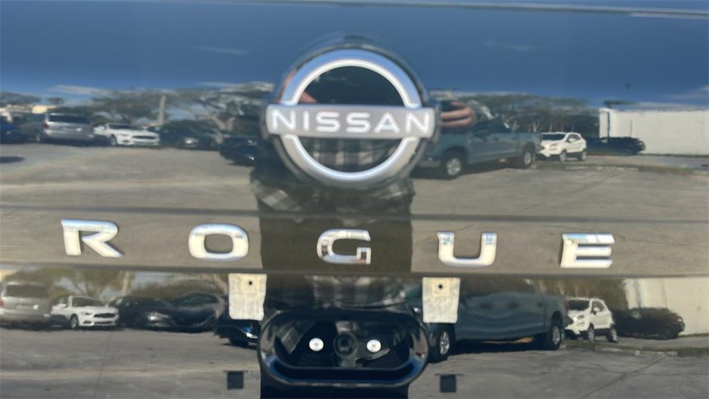 used 2023 Nissan Rogue car, priced at $17,999