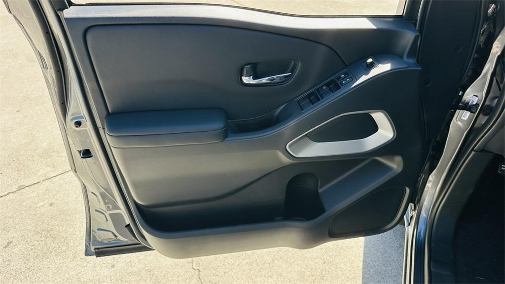 new 2025 Nissan Frontier car, priced at $35,434