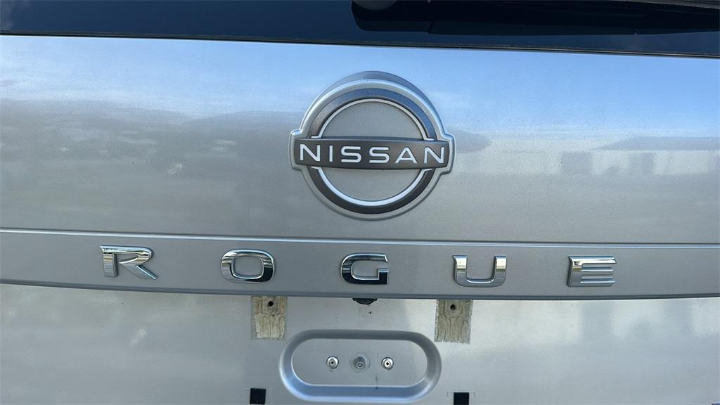 used 2022 Nissan Rogue car, priced at $21,988