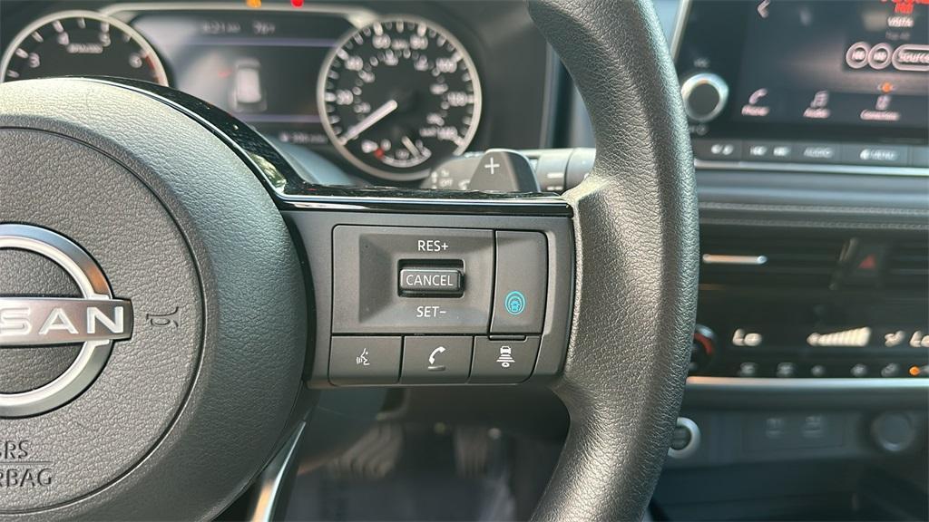 used 2022 Nissan Rogue car, priced at $21,988