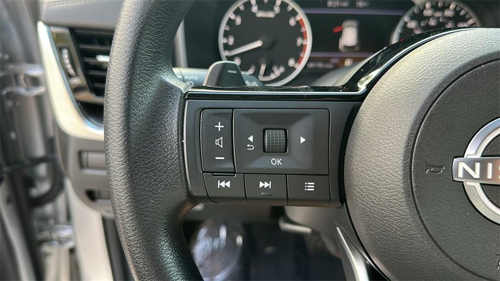 used 2022 Nissan Rogue car, priced at $21,988