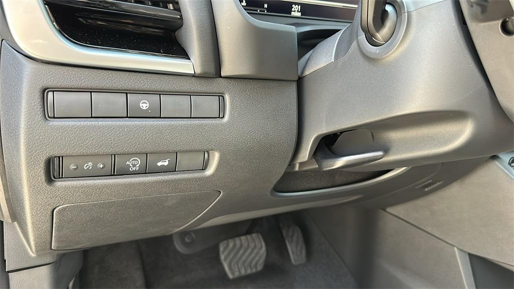 new 2025 Nissan Rogue car, priced at $35,287