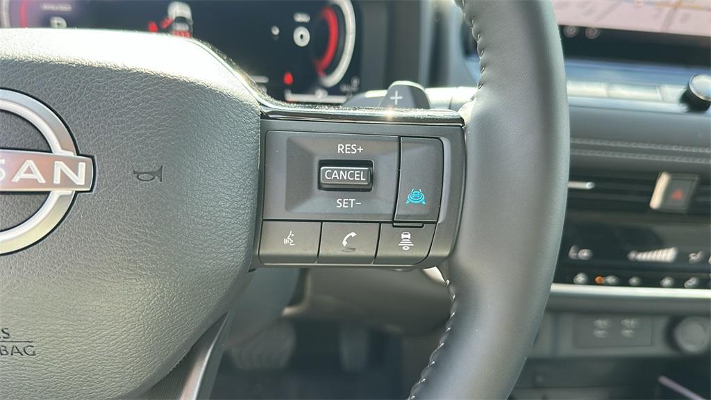 new 2025 Nissan Rogue car, priced at $35,287