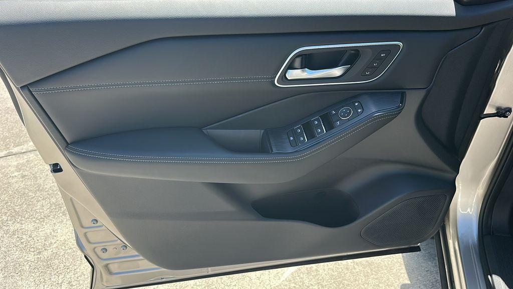 new 2026 Nissan Rogue car, priced at $37,957