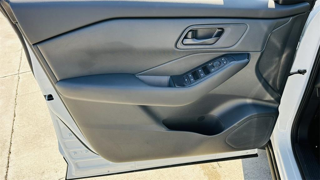 new 2025 Nissan Rogue car, priced at $29,487