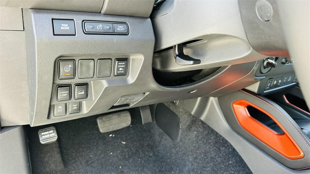 new 2026 Nissan Frontier car, priced at $42,466
