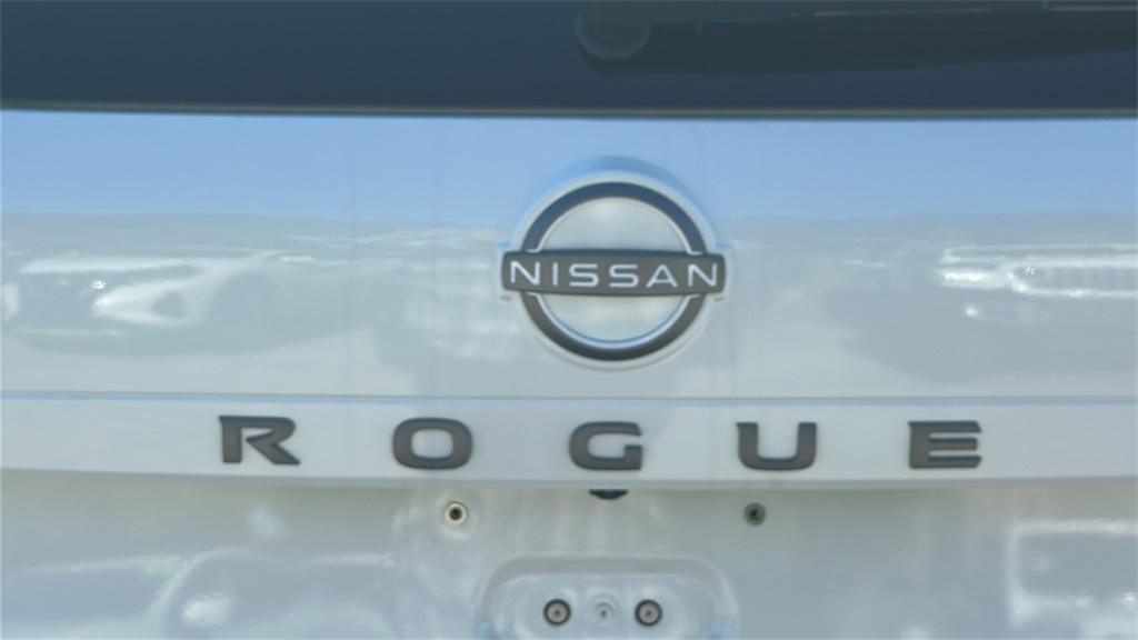new 2025 Nissan Rogue car, priced at $41,126