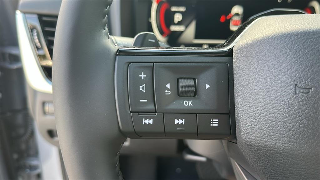 new 2025 Nissan Rogue car, priced at $37,927
