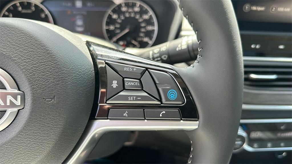 new 2025 Nissan Altima car, priced at $29,960