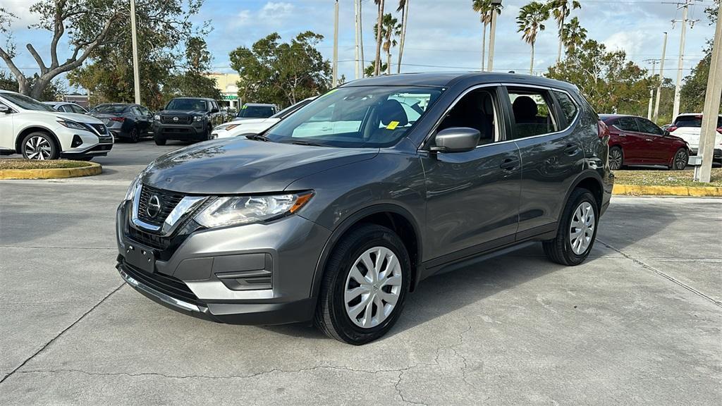 used 2019 Nissan Rogue car, priced at $14,899