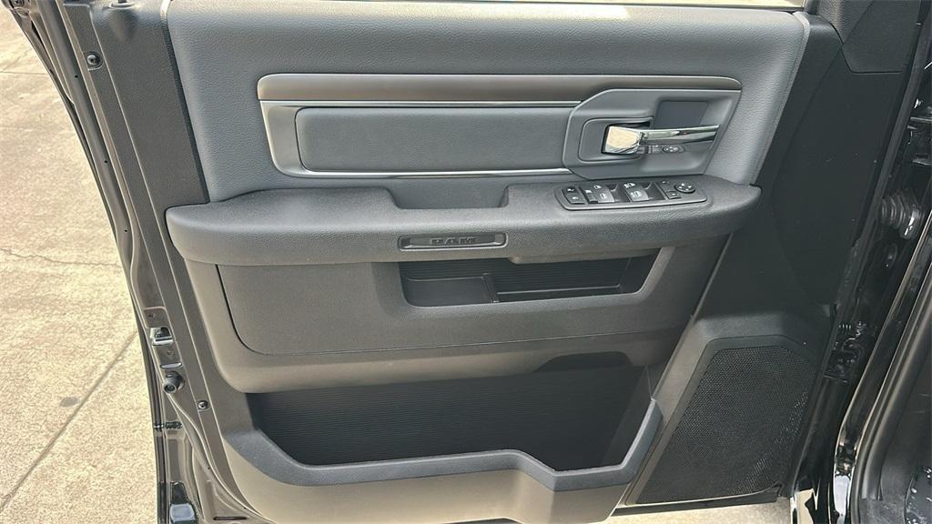 used 2024 Ram 1500 Classic car, priced at $28,995