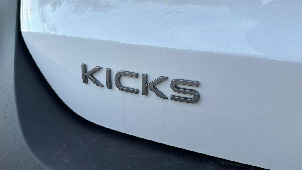 new 2025 Nissan Kicks car, priced at $24,041