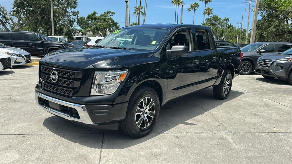 used 2023 Nissan Titan car, priced at $33,488