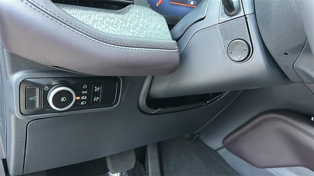 used 2025 Ford Explorer car, priced at $44,700