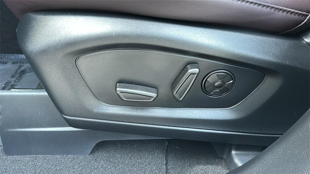 used 2025 Ford Explorer car, priced at $44,700
