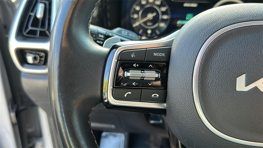 used 2022 Kia Sorento car, priced at $26,800