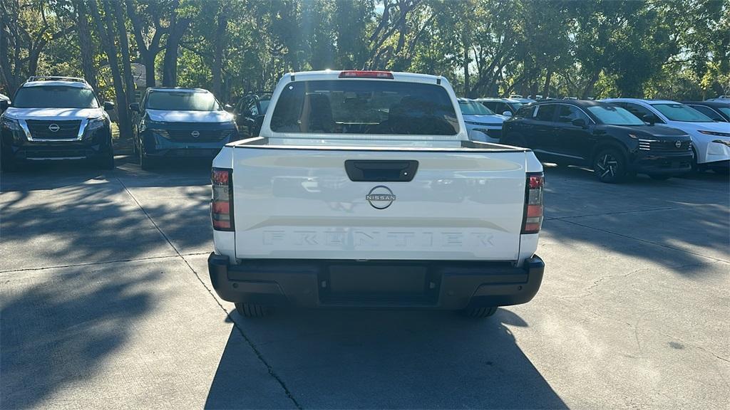 new 2025 Nissan Frontier car, priced at $33,910