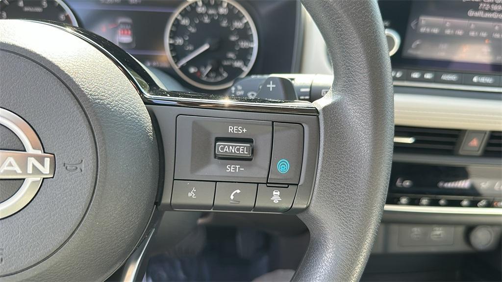used 2023 Nissan Rogue car, priced at $21,772