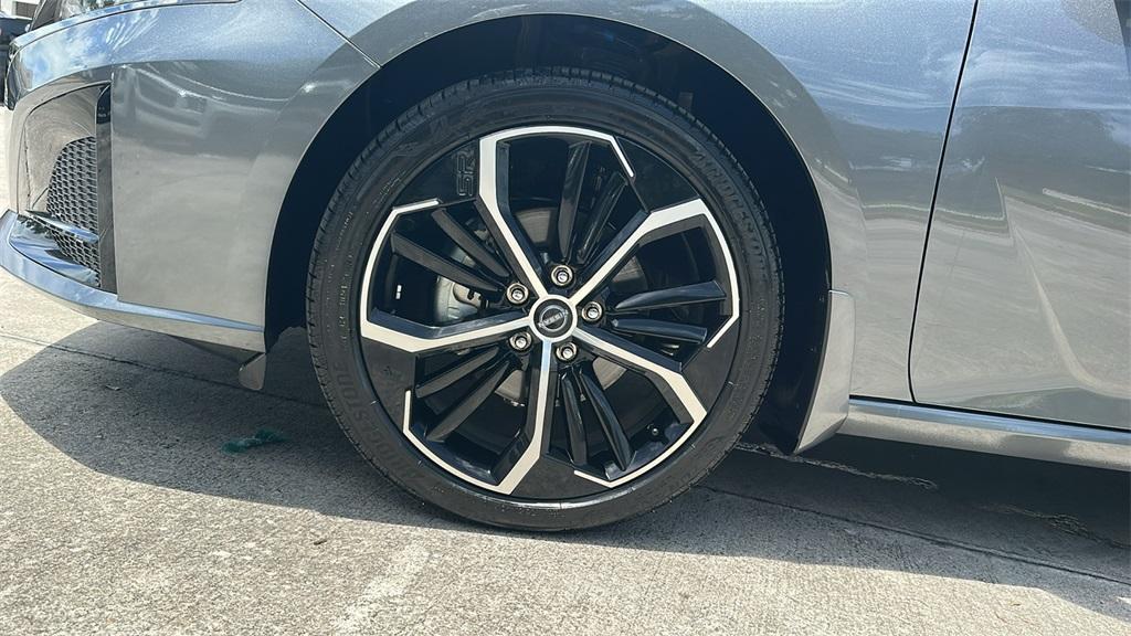 used 2025 Nissan Altima car, priced at $25,500